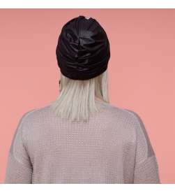 Bonnet Assalit lycra satiné noir avec bague argentée