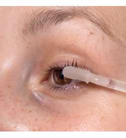 Le sérum revitalisant pour les cils et sourcils MÊME